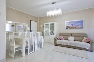 3 LOCALI A REGGIO NELL'EMILIA