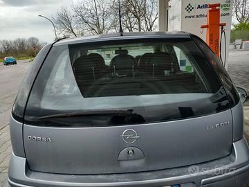 Stop Opel Corsa C fumè