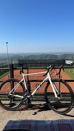 Bici da corsa Ktm revelator ultegra