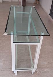 Tavolo in vetro per negozio