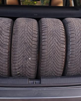 Gomme Auto Invernali Pirelli 