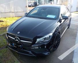 Mercedes cla 200 cdi 4 matic, night edition