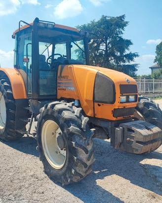 Renault Ares 620 RZ-cabina sospesa