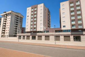 3 LOCALI A COSENZA