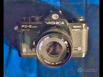 Macchina fotografica reflex Yashica FX-3 Super2000
