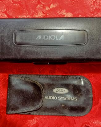 Custodie Autoradio vintage Audiola e Ford