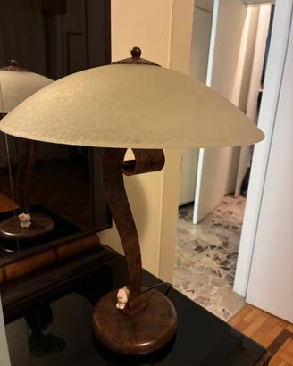 Lampada da tavolo