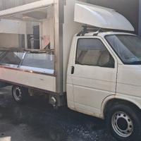 VOLKSWAGEN autonegozio LT