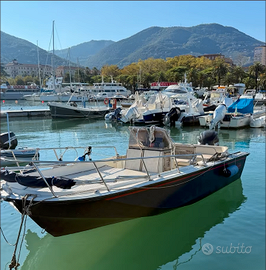 Boston Whaler 20' Outrage - Motore Verado 200CV