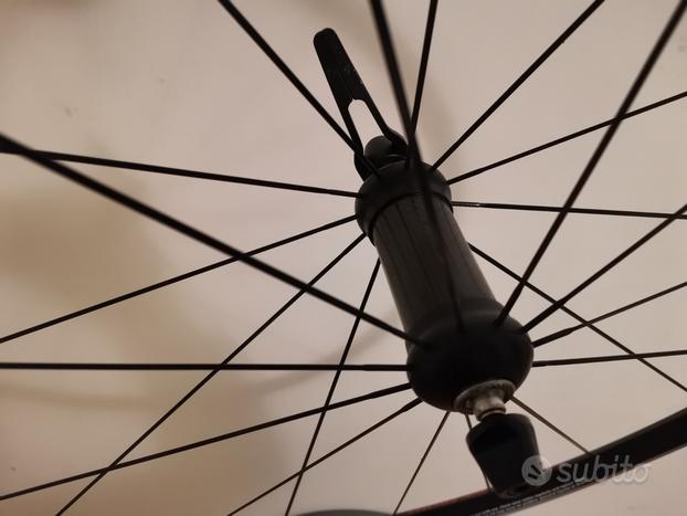 メーカー純正品[充電不要 1年保証] campagnolo veloce neutron kamsin