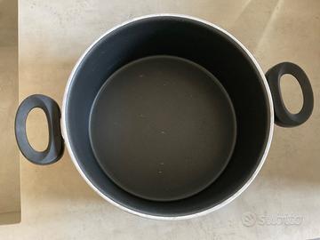 CASSERUOLA BALLARINI ANTIADERENTE E A DUE MANICI