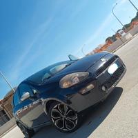 Punto 1.2 Fire 8V navi cerchi 17"