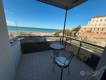 Termoli - App.to vista mare con terrazzo e box