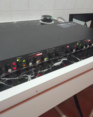 Alesis 3632 compressore/limiter/gate