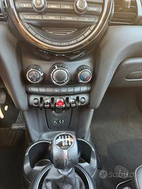 MINI Cooper 5 porte 1.5 136 CV