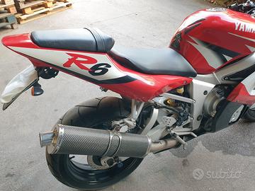 Yamaha r6 