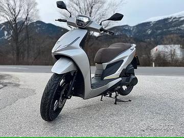 BLACK FRIDAY SCOOTER Motron VENTURA 125 GRIGIO