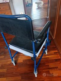 sedia Comoda wc con ruote - pari a nuovo 