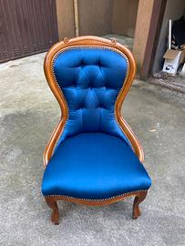 Poltroncina in stile