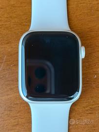 Apple watch series 8 GPS + Cellular