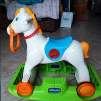 cavallino a dondolo Chicco