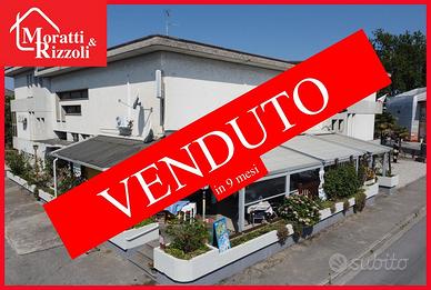 BAR TRATTORIA "LA ROSA ROSSA" a Terzo d'Aquileia