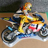 Valentino rossi tamiya 1/12 no minichamps
