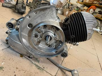 Blocco motore vespa ET3 130 polini