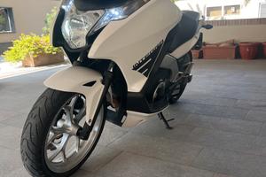 Nuova honda scooter