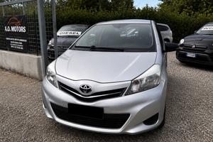 Toyota Yaris 1.0 5 porte Lounge