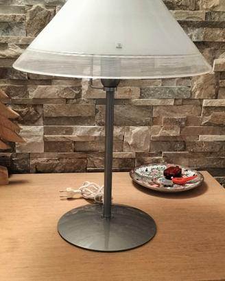 lampada da tavolo 