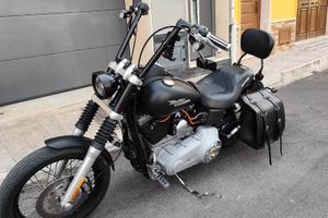 Harley-Davidson Dyna Street Bob FXDB