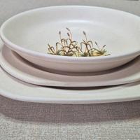 Servizio piatti in ceramica Tiffany con tovaglia