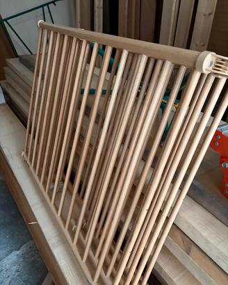 lettino con le sbarre 