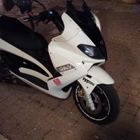 Gilera nexus