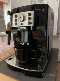DeLonghi Magnifica S ECAM22