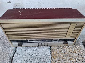 Radio vintage Minerva 