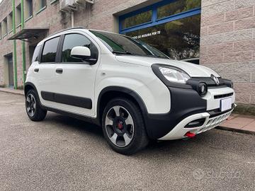 FIAT Panda Cross CROSS 1.0 70CV HYBRID NAVIGATOR