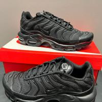 Nike Air Max Plus Triple Black EU 43