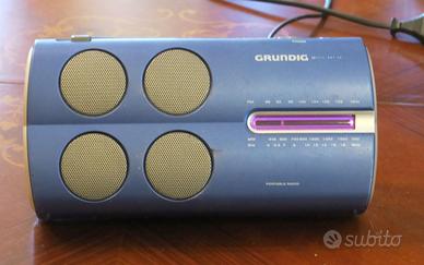 GRUNDIG - RADIO PORTATILE VINTAGE FUNZIONANTE