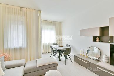 Lipomo - Trilocale ristrutturato con terrazzi, can