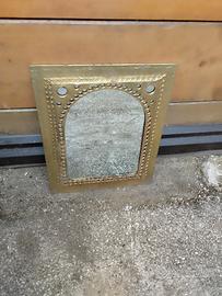 specchio con cornice 