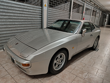 Porsche 944 cat 2 II series