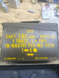 cassetta in metallo per munizioni 