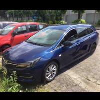 Opel astra 15 diesel 122 cv