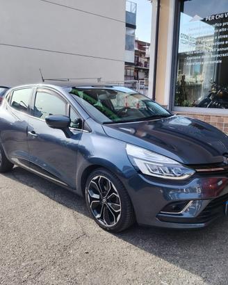 Renault Clio dCi 8V 90CV EDC Start&Stop 5 porte