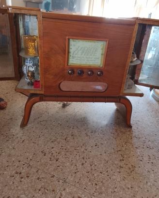 mobiletto radio giradischi anni 50 