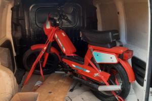 Ritiro ciclomotori d'epoca e ricambi