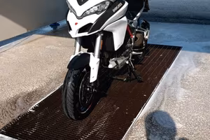 ducati multistrada 1200 S dvt 2015