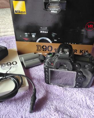 macchina fotografica Nikon D90 
